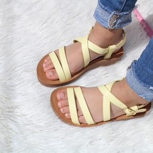 Girls Yellow Strappy Sandals